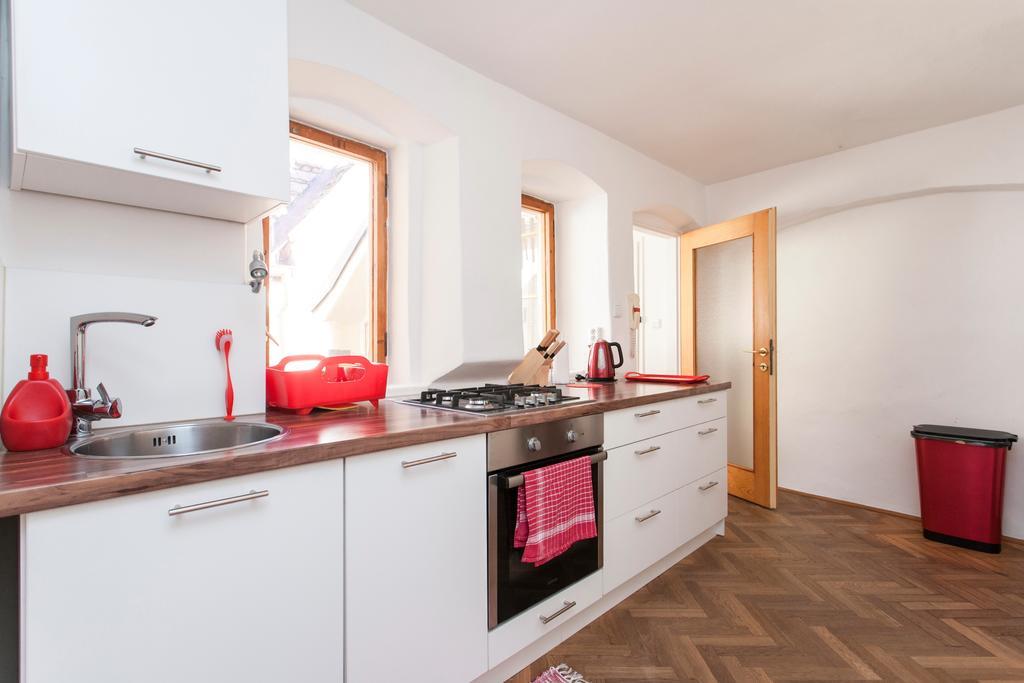 Royal View Apartments Prága Kültér fotó
