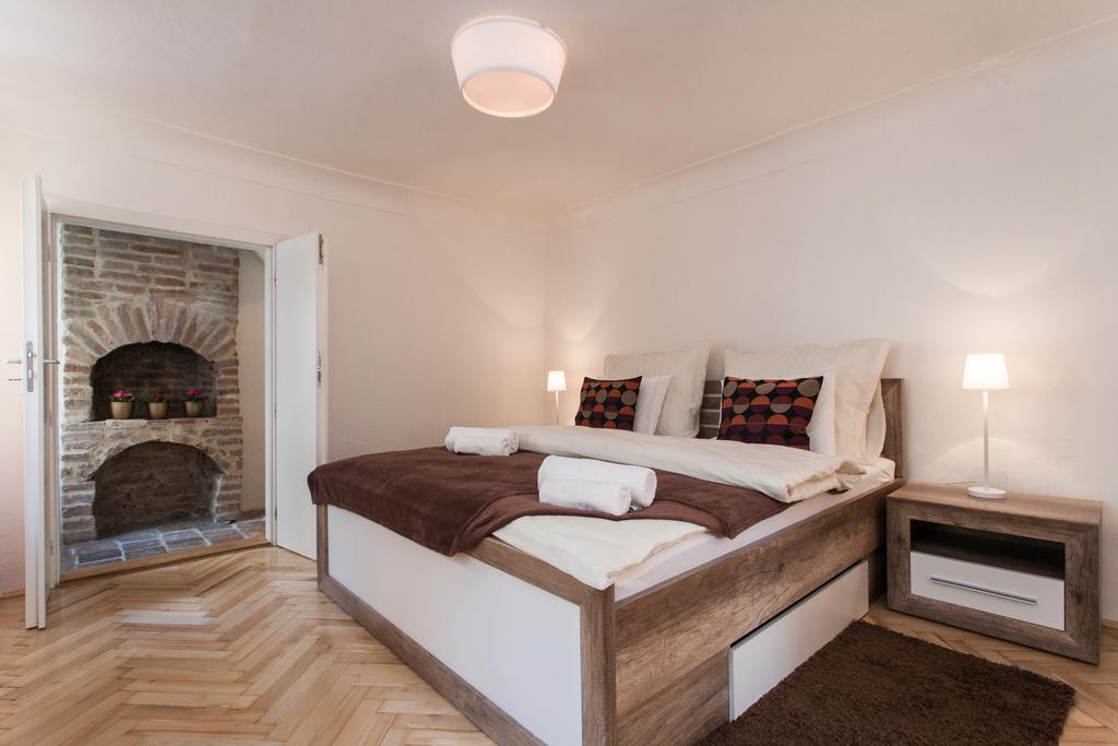 Royal View Apartments Prága Kültér fotó