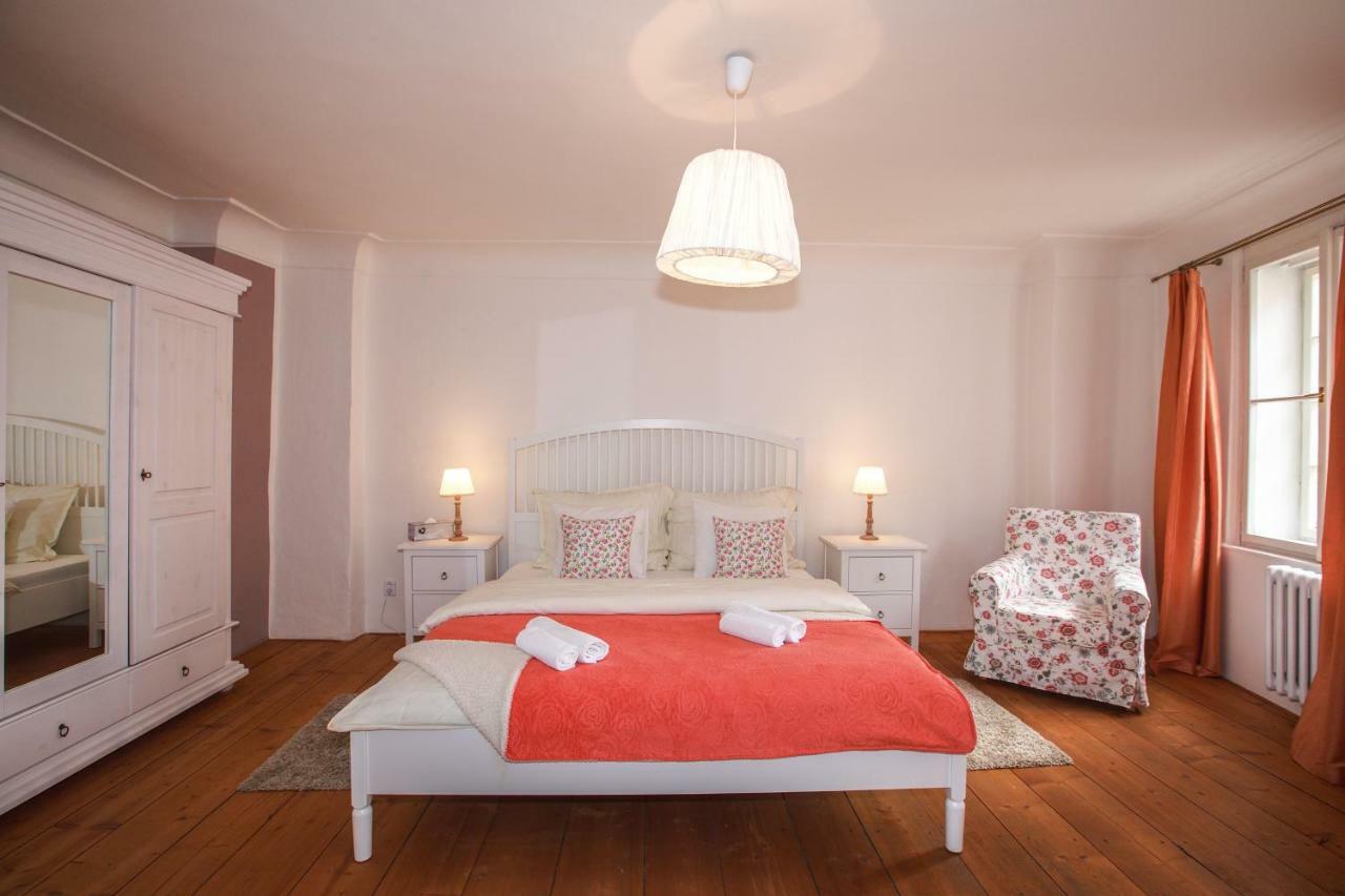 Royal View Apartments Prága Kültér fotó